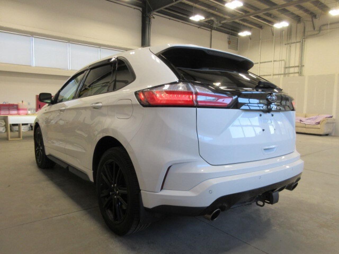 2021 Ford Edge ST LINE AWD, NAV, ROOF, LEATHER, JUST 49K! Photo4