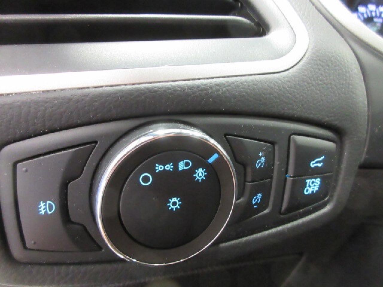 2021 Ford Edge ST LINE AWD, NAV, ROOF, LEATHER, JUST 49K! Photo