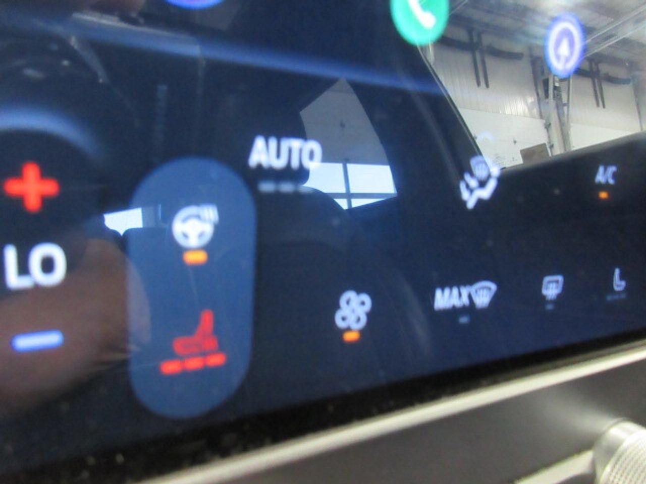 2021 Ford Edge ST LINE AWD, NAV, ROOF, LEATHER, JUST 49K! Photo