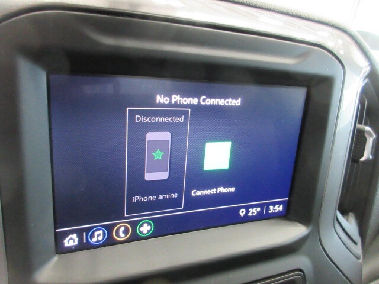 2024 Chevrolet Silverado 1500 2WD 5.3L LONGBOX REG CAB, A/C, APPLE/ANDROID, 12K! Photo