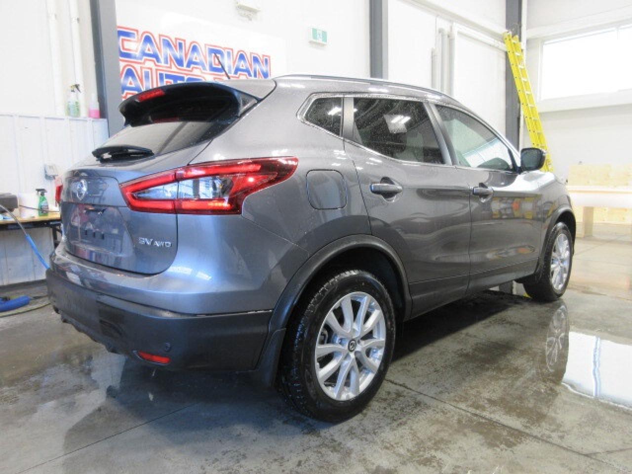 2023 Nissan Qashqai SV AWD, ROOF, APPLE/ANDROID, CAMERA, 44K! Photo