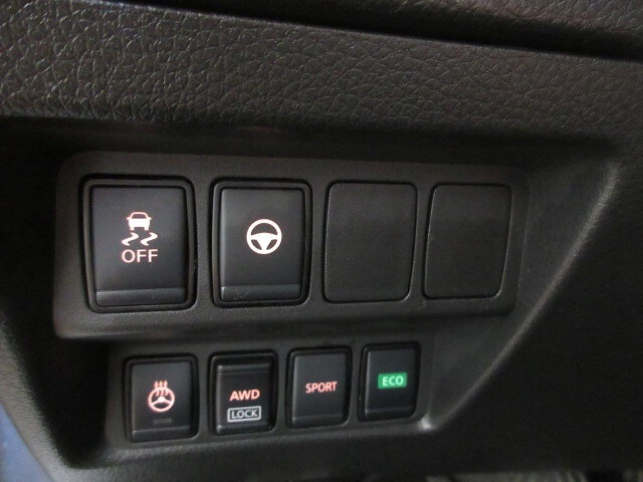 2023 Nissan Qashqai SV AWD, ROOF, APPLE/ANDROID, CAMERA, 44K! Photo