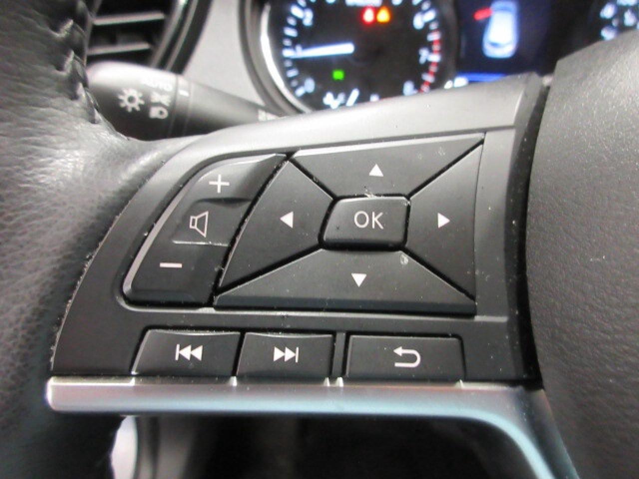 2023 Nissan Qashqai SV AWD, ROOF, APPLE/ANDROID, CAMERA, 44K! Photo