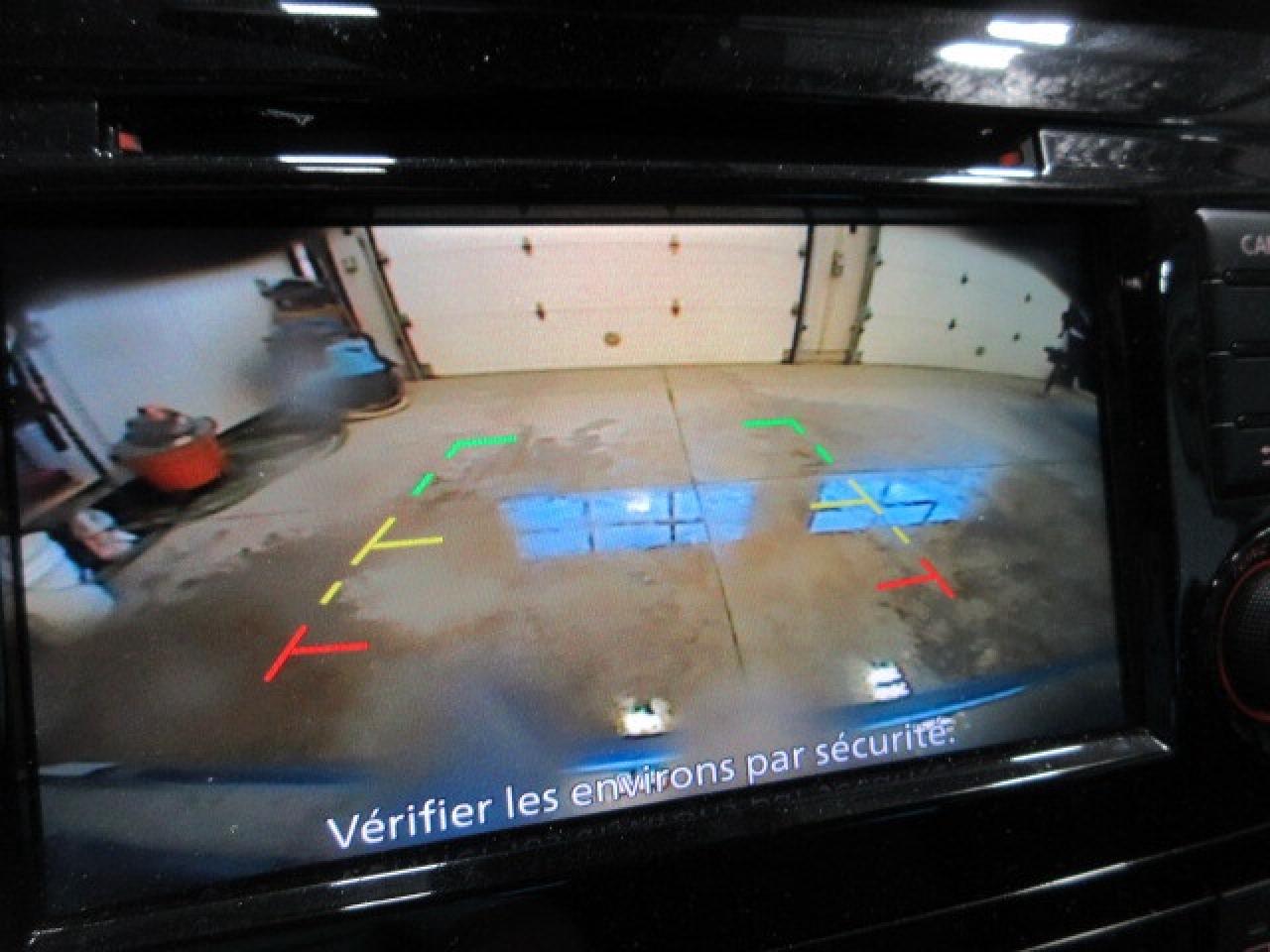 2023 Nissan Qashqai SV AWD, ROOF, APPLE/ANDROID, CAMERA, 44K! Photo