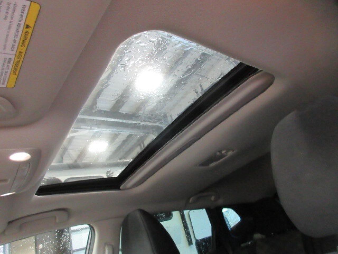 2023 Nissan Qashqai SV AWD, ROOF, APPLE/ANDROID, CAMERA, 44K! Photo