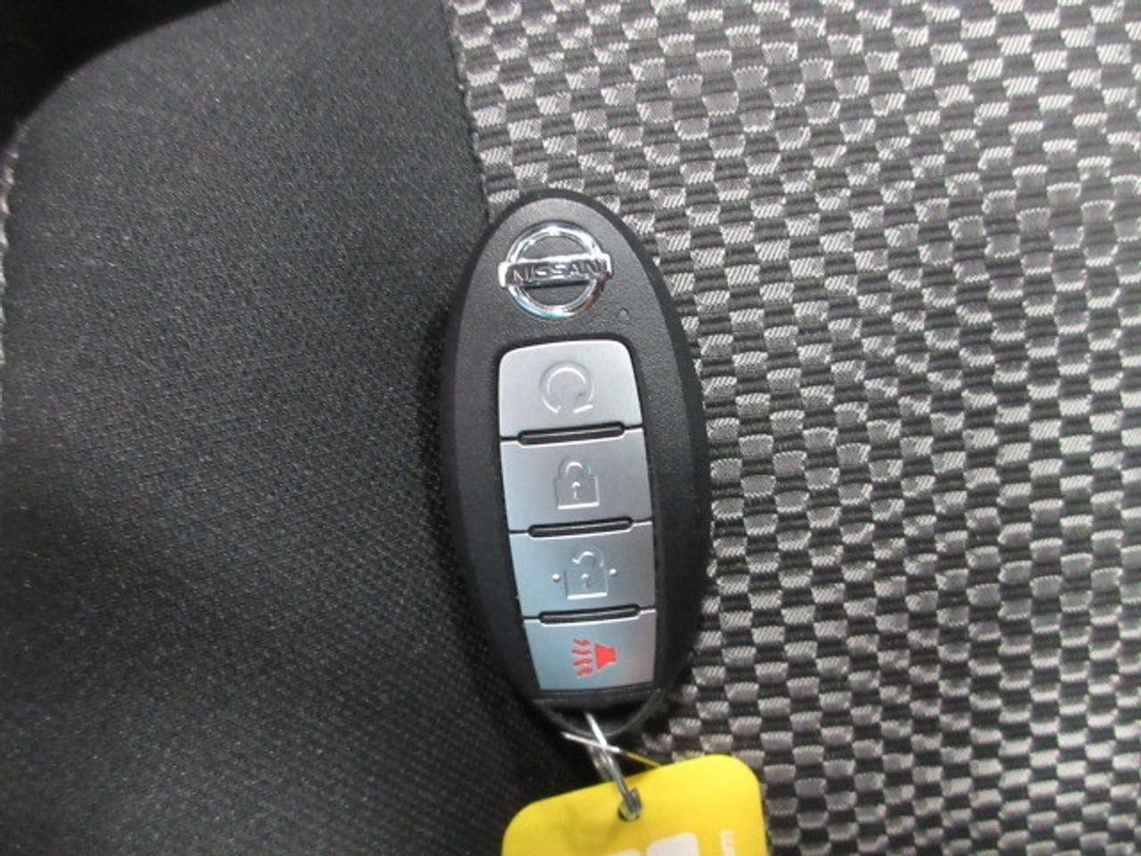 2023 Nissan Qashqai SV AWD, ROOF, APPLE/ANDROID, CAMERA, 44K! Photo