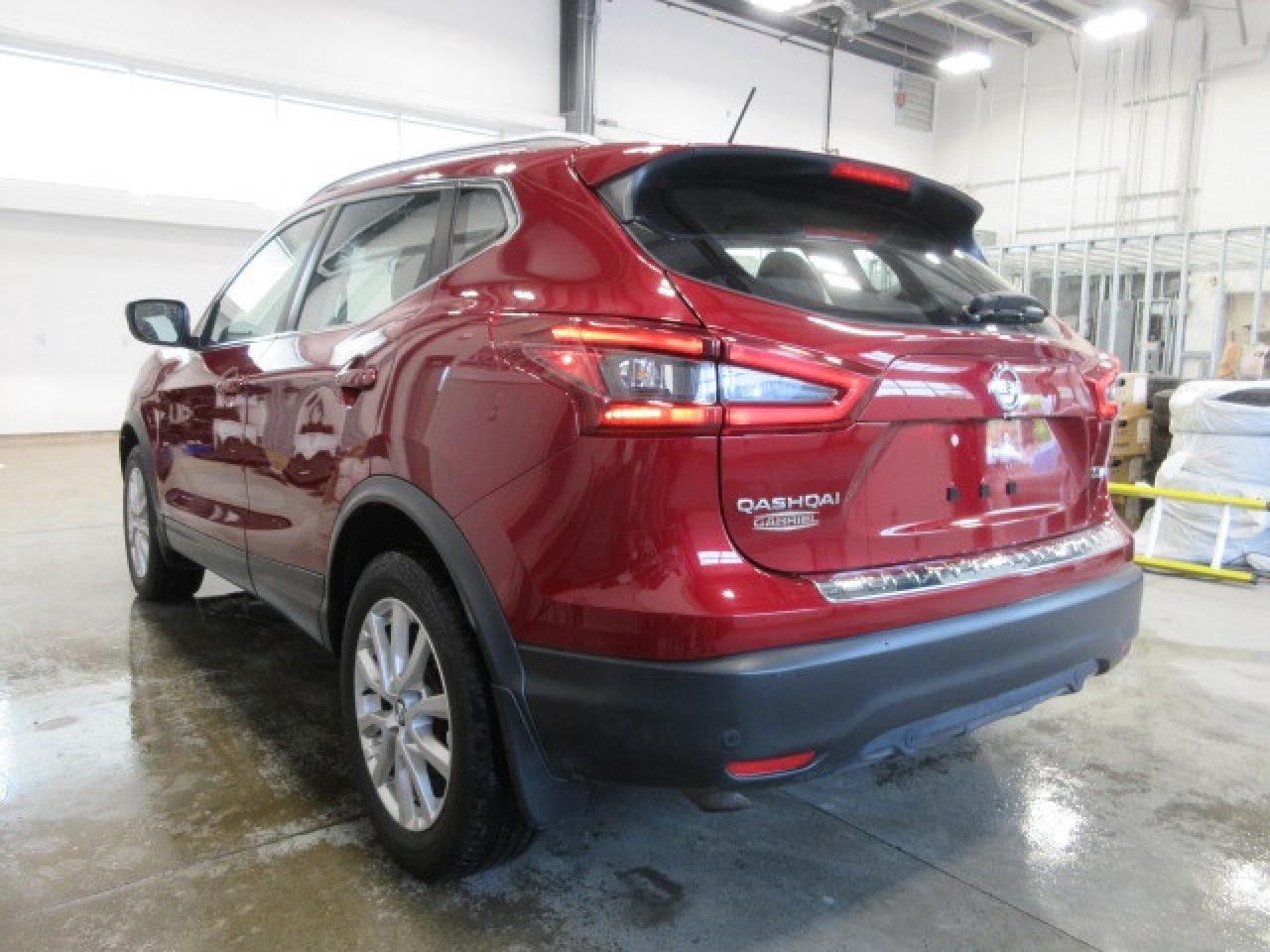 2022 Nissan Qashqai SV AWD, ROOF, APPLE/ANDROID, HTD. SEATS, 36K! Photo