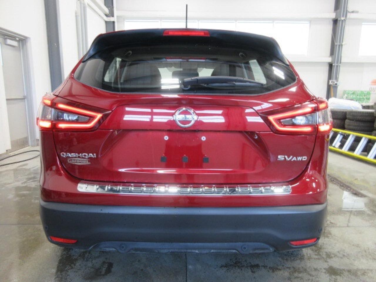 2022 Nissan Qashqai SV AWD, ROOF, APPLE/ANDROID, HTD. SEATS, 36K! Photo