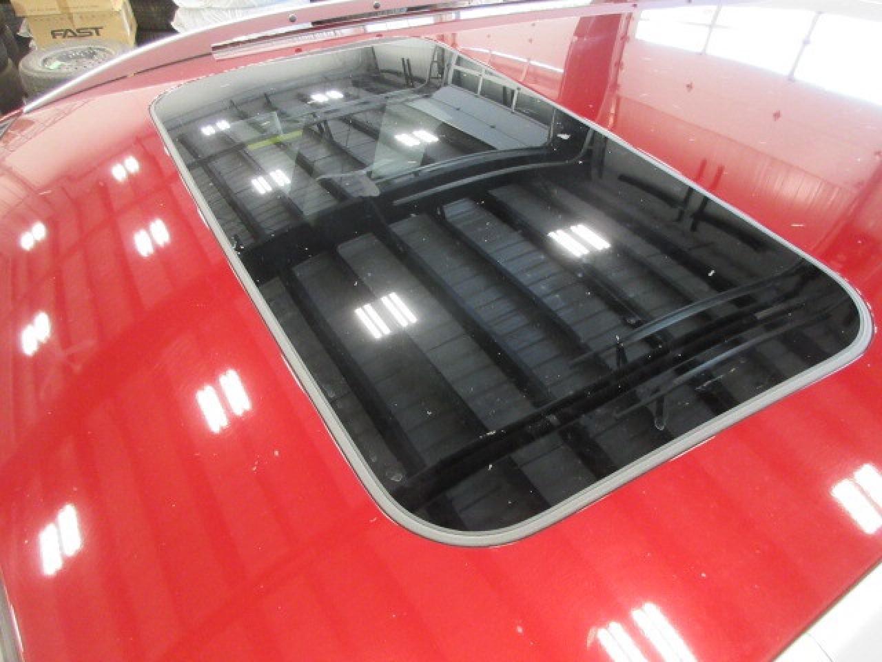 2022 Nissan Qashqai SV AWD, ROOF, APPLE/ANDROID, HTD. SEATS, 36K! Photo