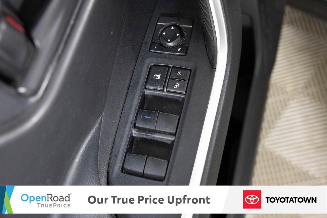 2022 Toyota RAV4 LE! CERTIFIED PRE OWNED! ACCIDENT FREE! ELIGIBLE F Photo