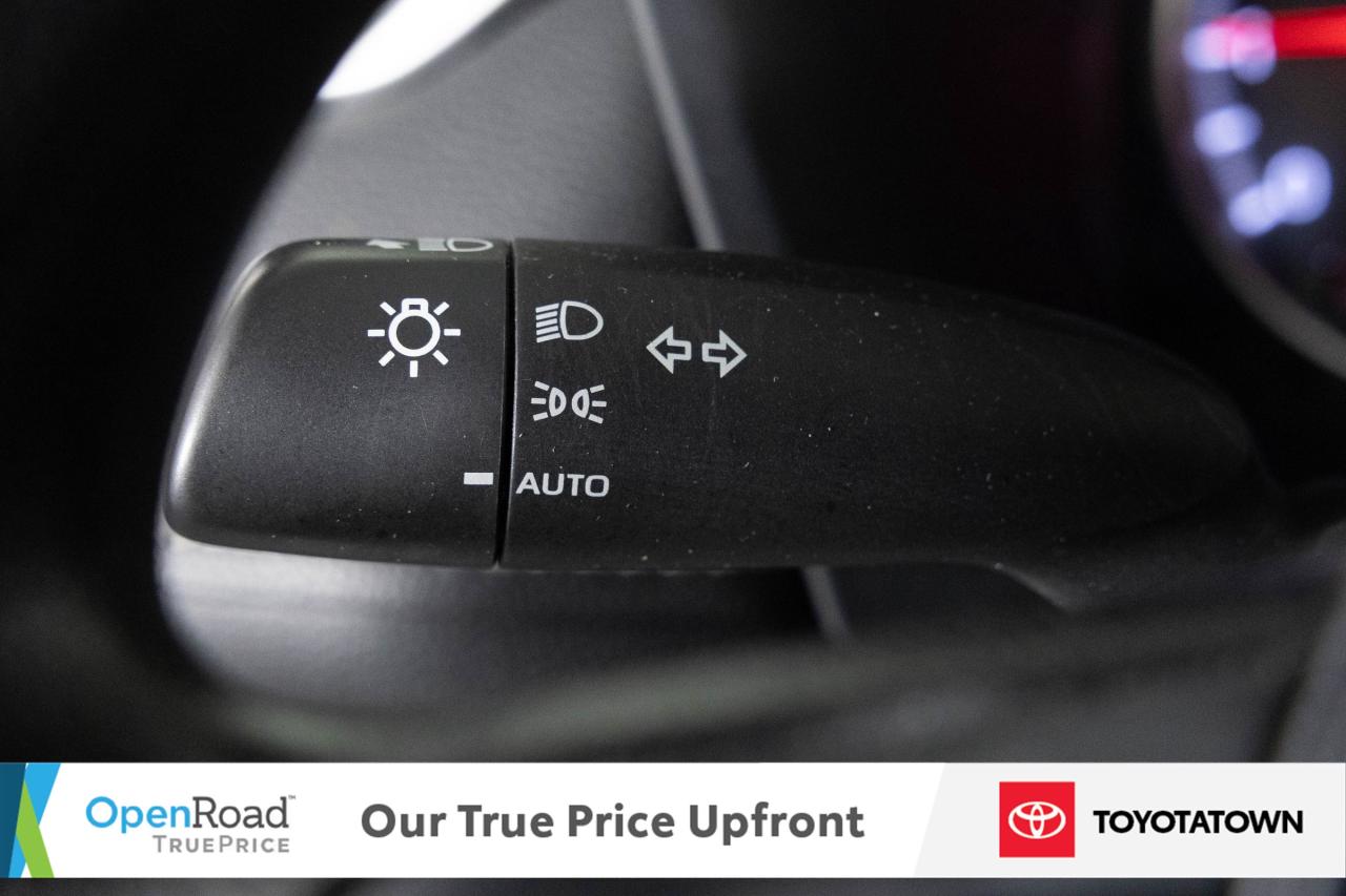 2022 Toyota RAV4 LE! CERTIFIED PRE OWNED! ACCIDENT FREE! ELIGIBLE F Photo