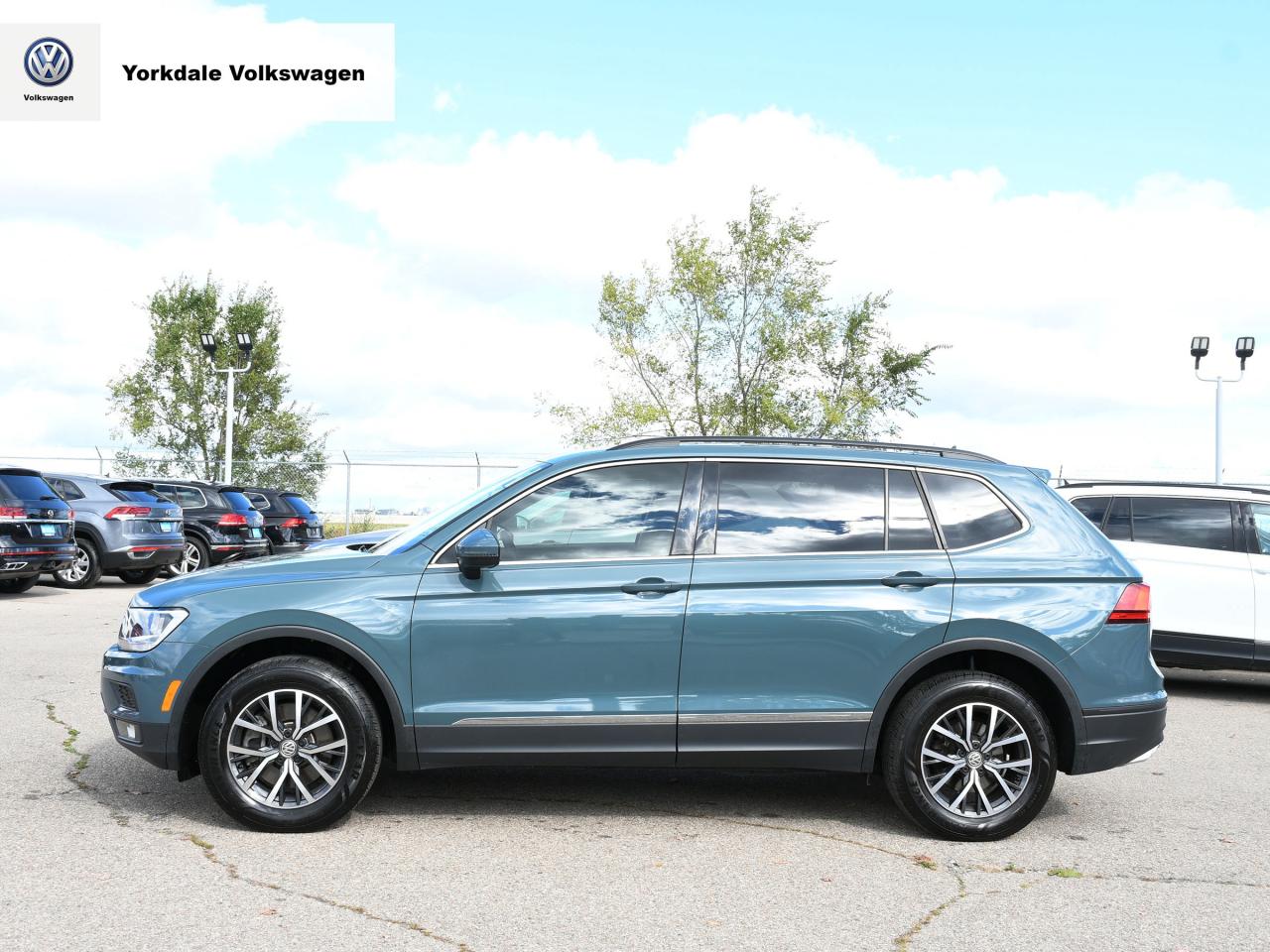 2021 Volkswagen Tiguan 4Motion Photo2