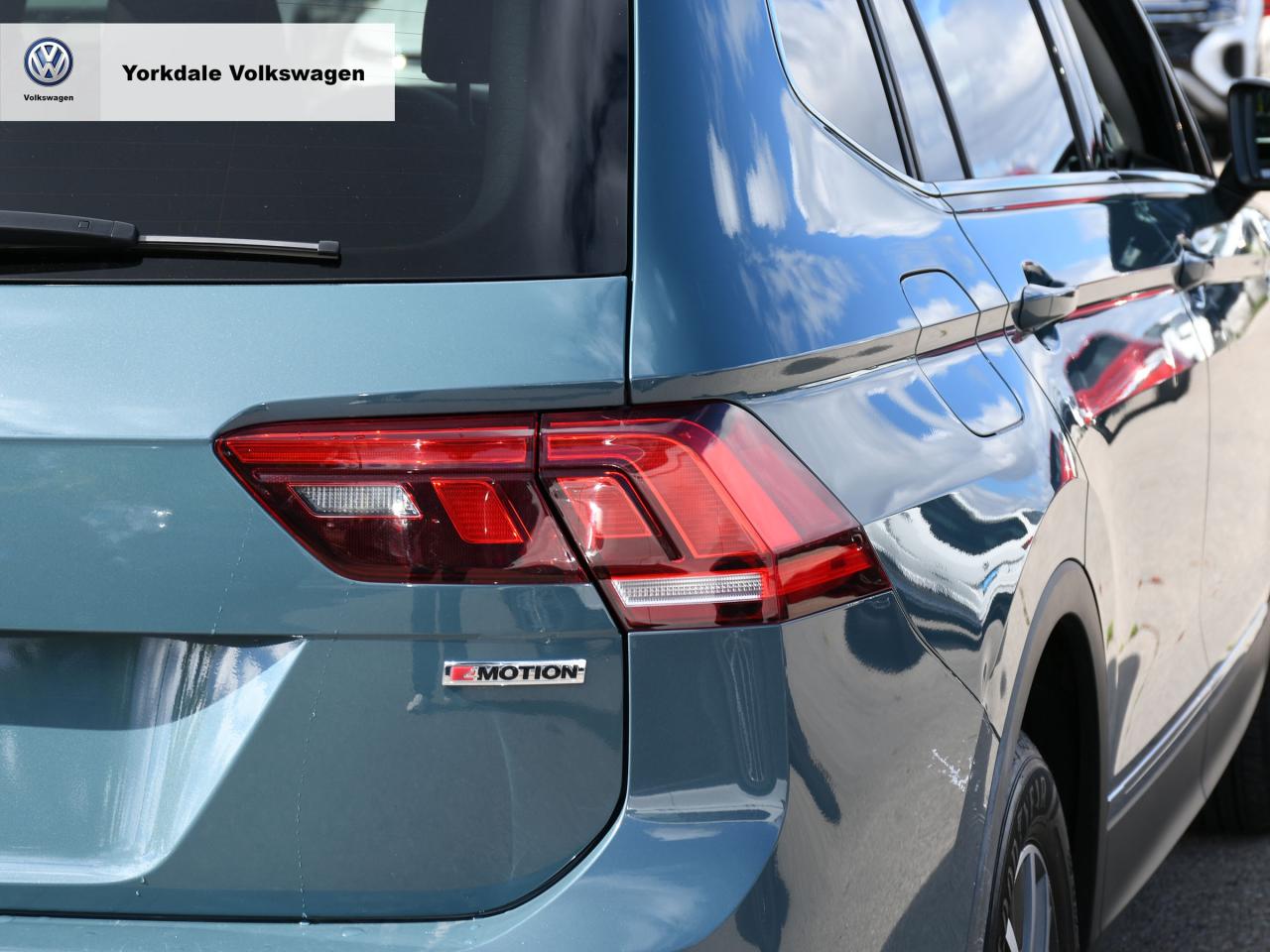 2021 Volkswagen Tiguan 4Motion Photo