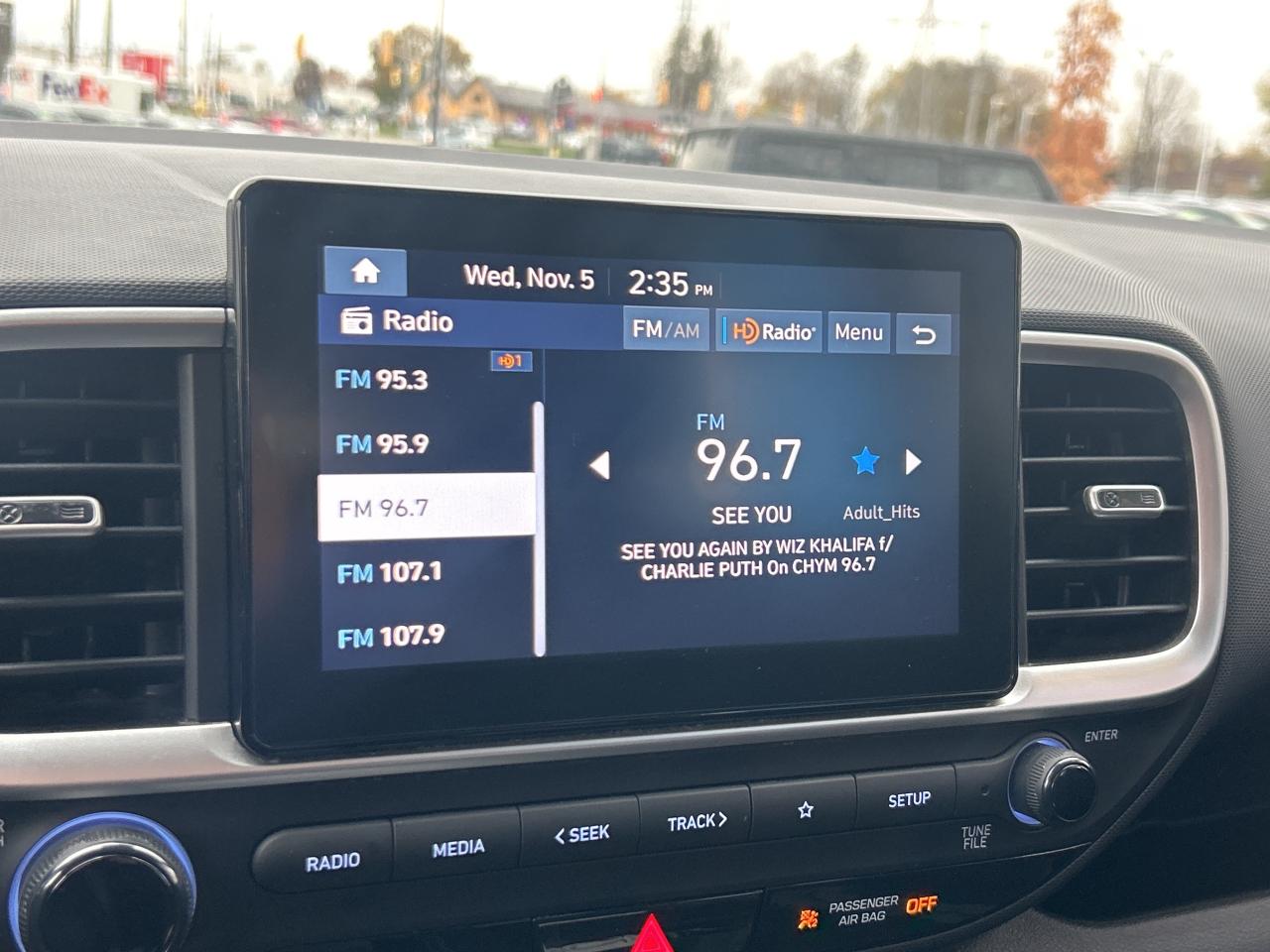 2023 Hyundai Venue Preferred   Factory Warranty   Clean Carfax Photo