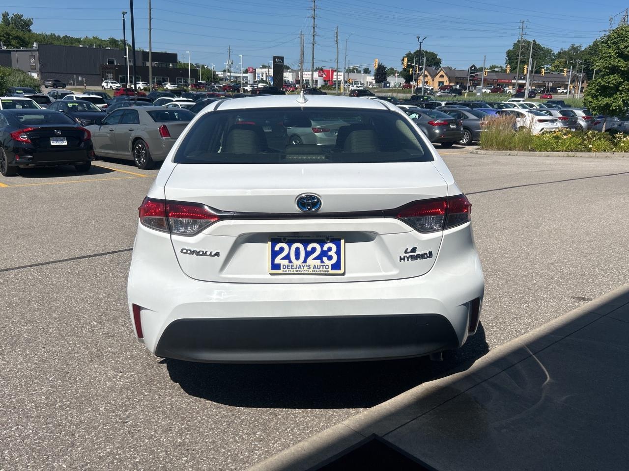 2023 Toyota Corolla Hybrid LE CVT   Clean Carfax Photo