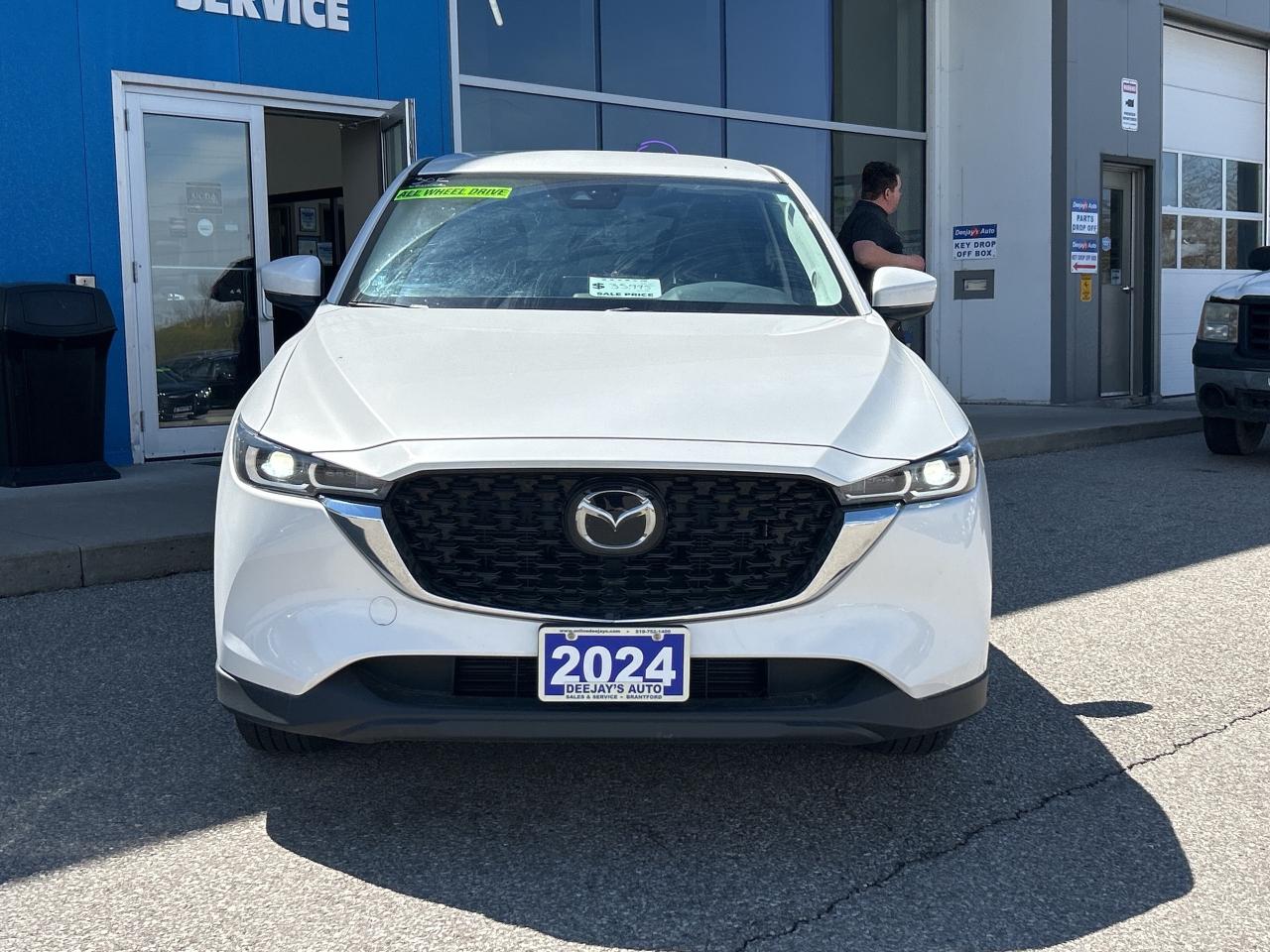 2024 Mazda CX-5 GS   Leather   Low KM   Clean Carfax Photo