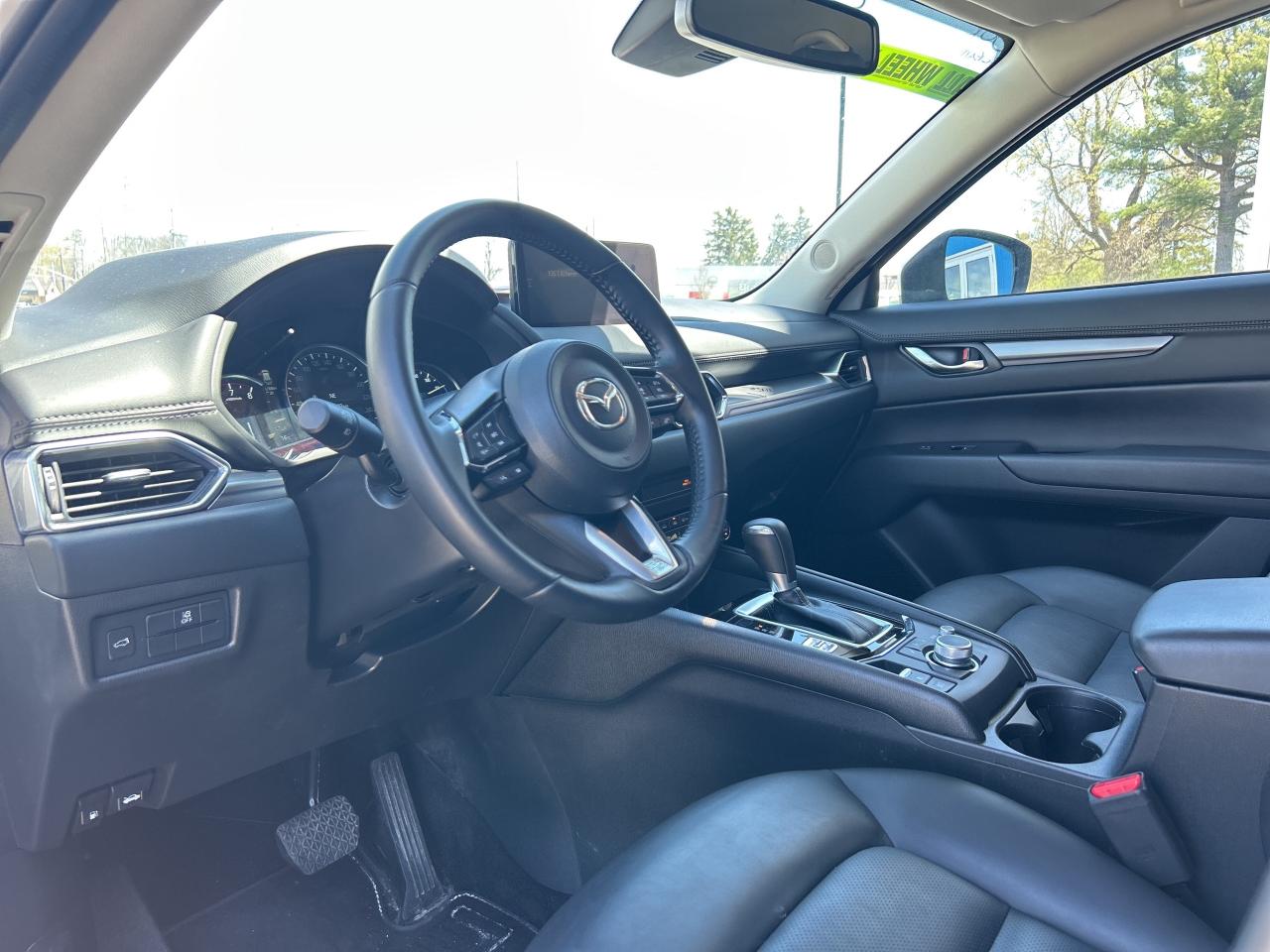 2024 Mazda CX-5 GS   Leather   Low KM   Clean Carfax Photo