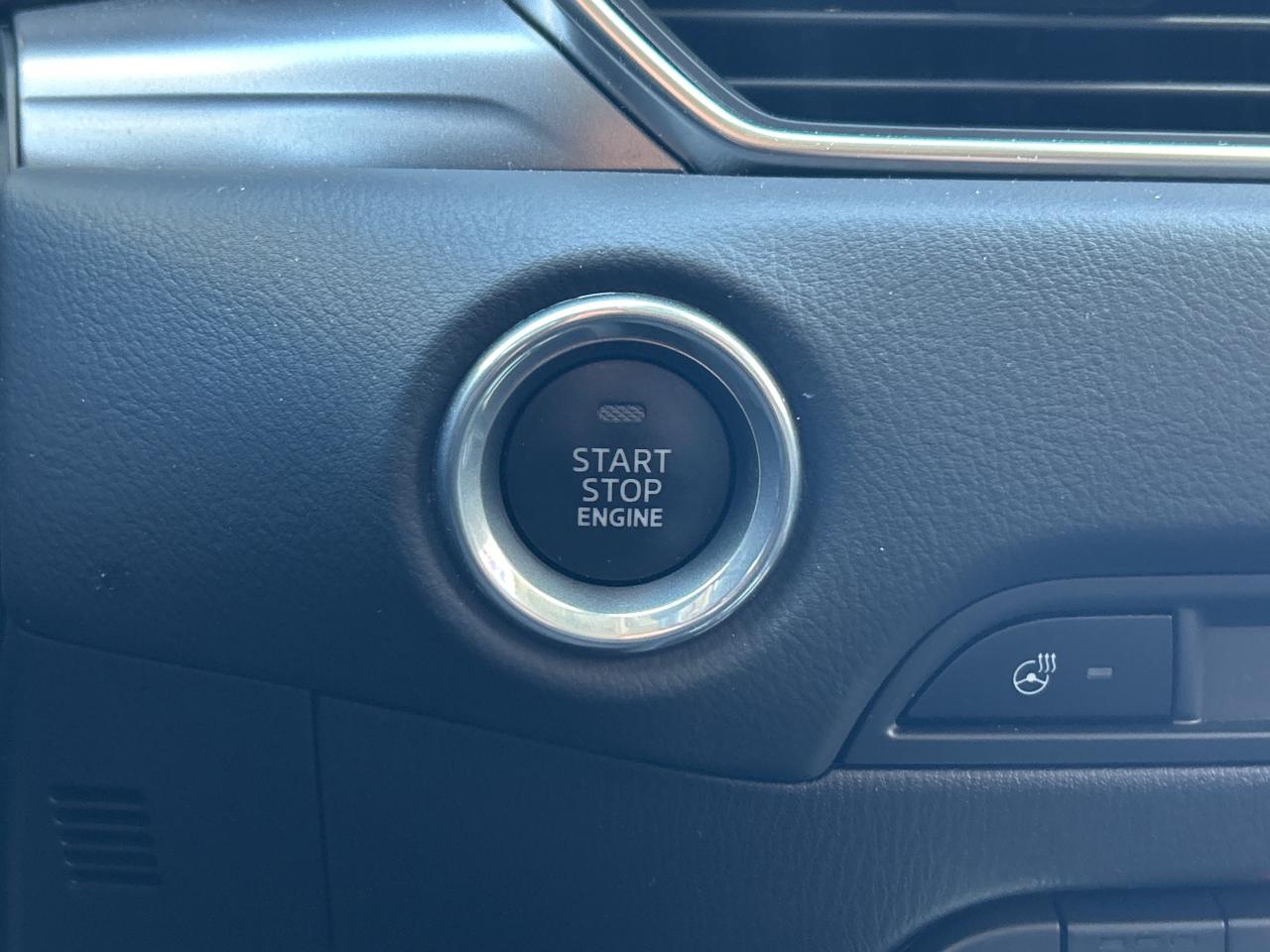 2024 Mazda CX-5 GS   Leather   Low KM   Clean Carfax Photo