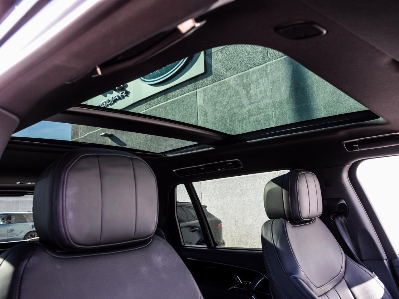 2023 Land Rover Range Rover LWB Photo