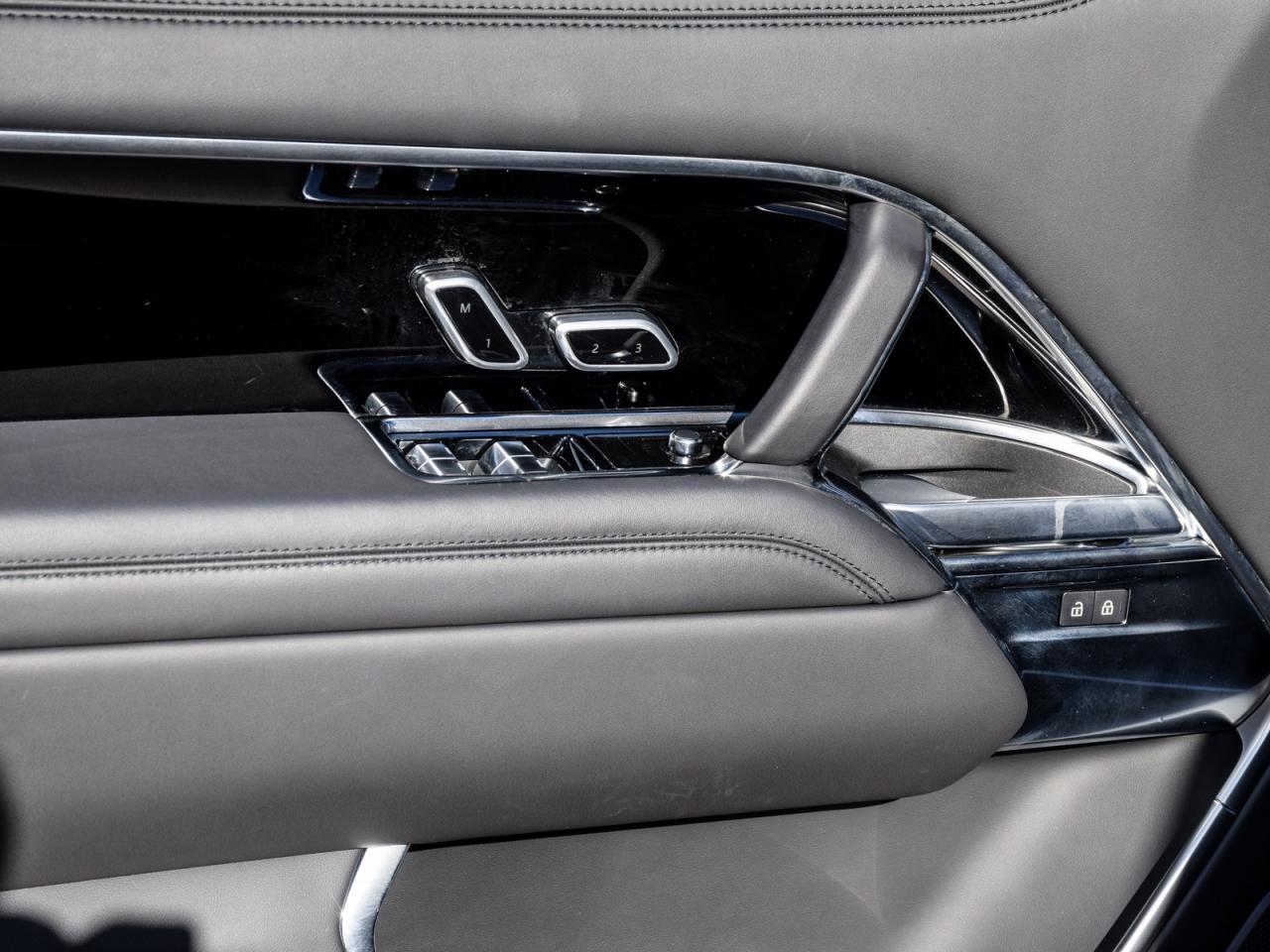 2023 Land Rover Range Rover LWB Photo