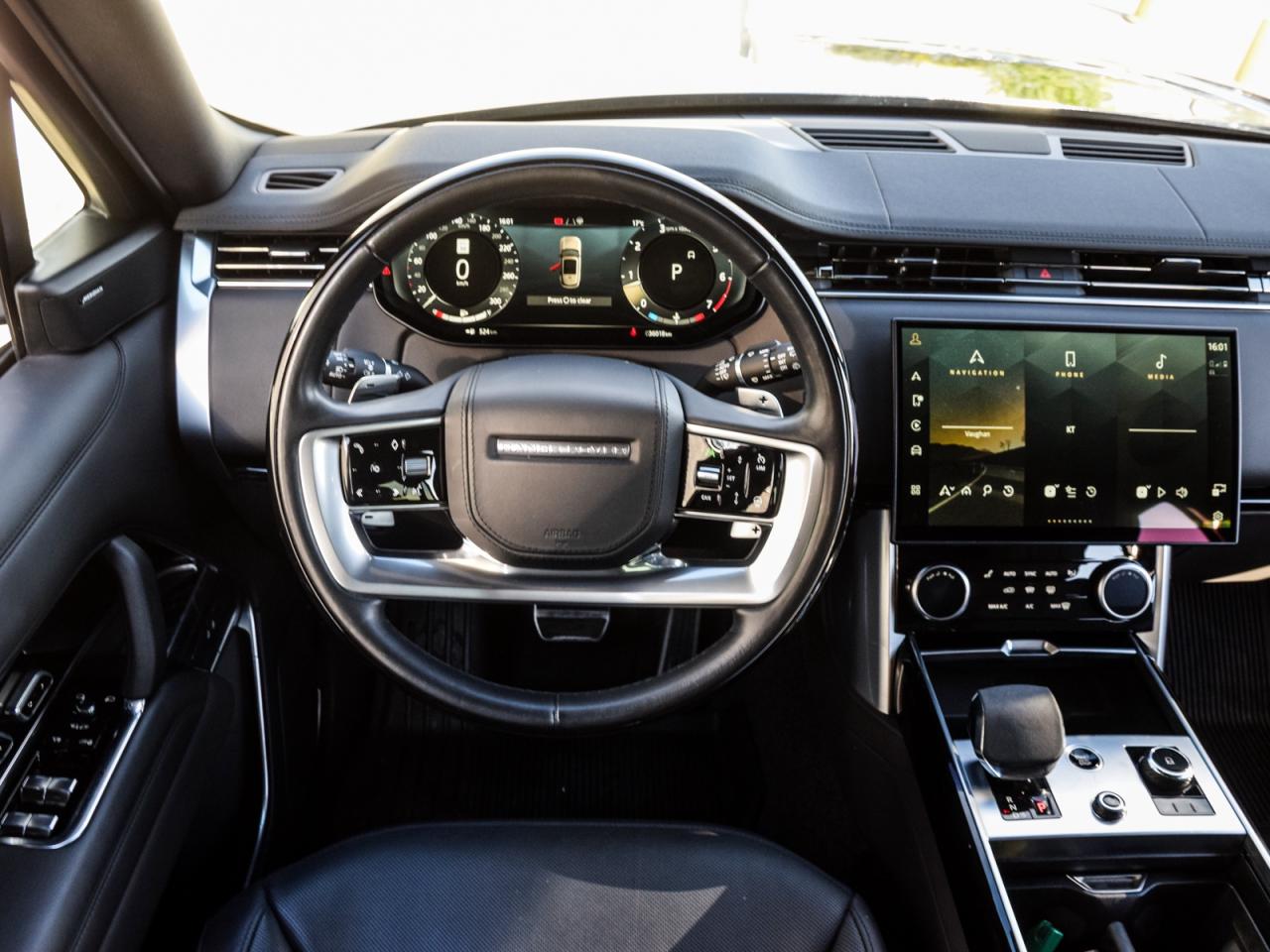 2023 Land Rover Range Rover LWB Photo