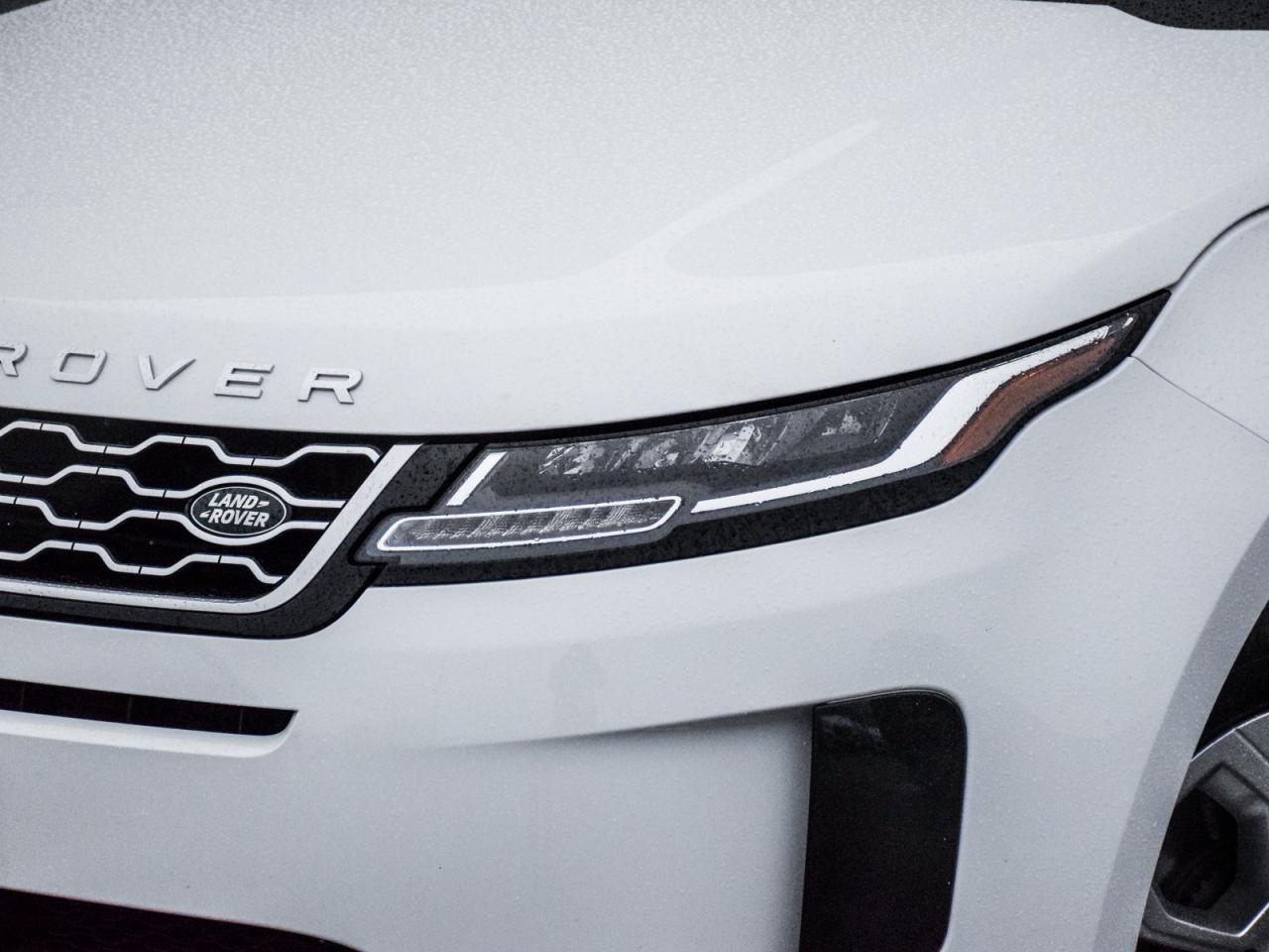 2023 Land Rover Range Rover Evoque ONLY 35,000 KM's ! Photo