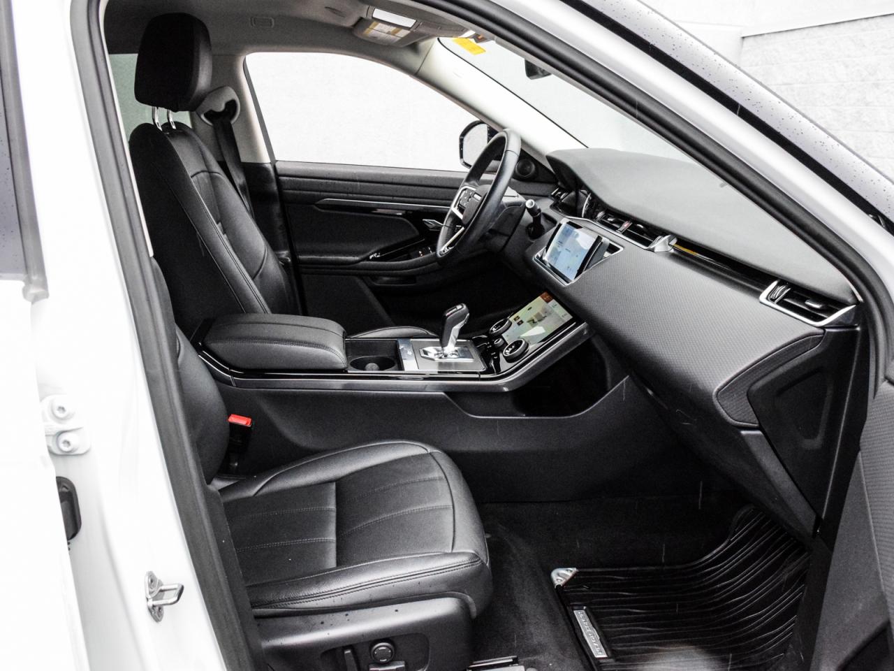 2023 Land Rover Range Rover Evoque ONLY 35,000 KM's ! Photo