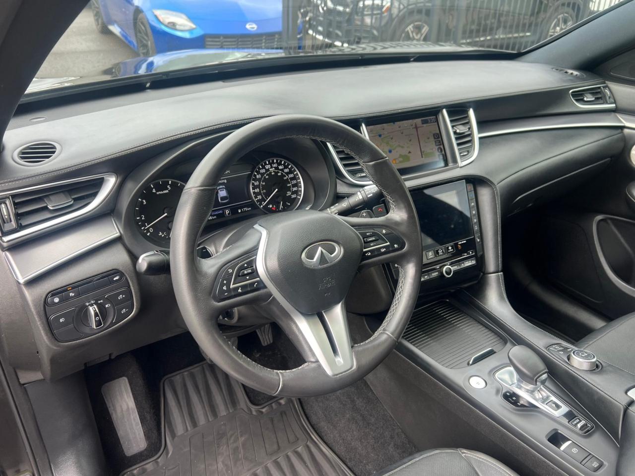 2022 Infiniti QX55 ESSENTIAL ProASSIST AWD * NO ACCIDENTS / FULL SERV Photo