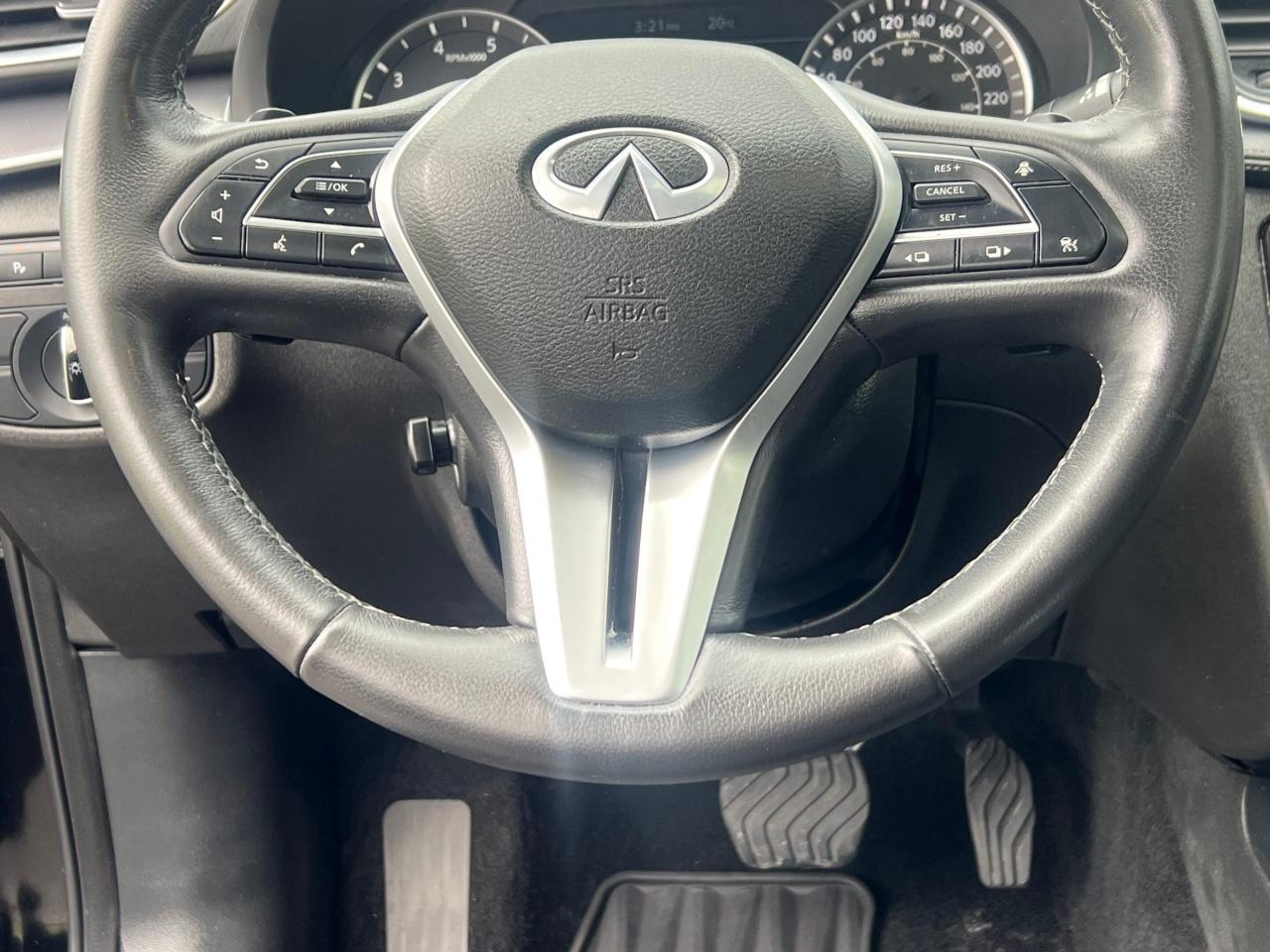 2022 Infiniti QX55 ESSENTIAL ProASSIST AWD * NO ACCIDENTS / FULL SERV Photo