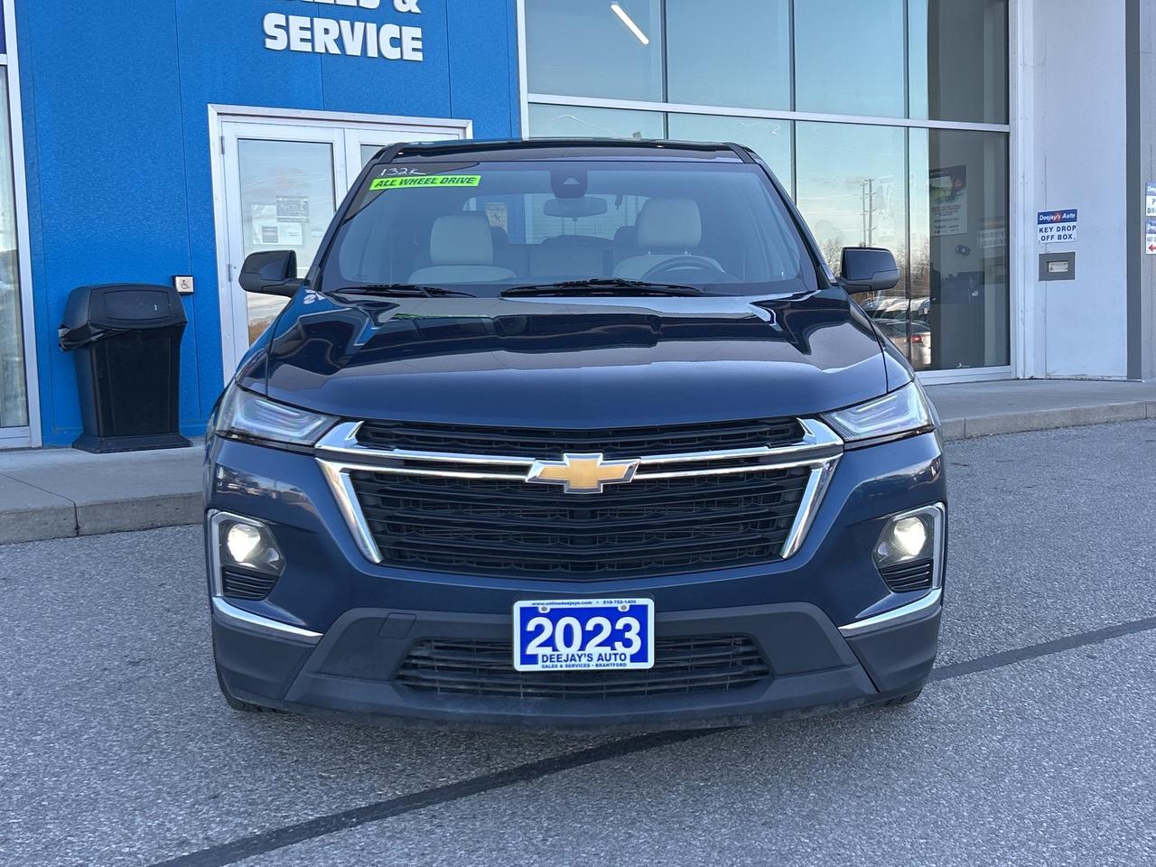 2023 Chevrolet Traverse LS   8 Passenger   Remote Start   Clean Carfax Photo