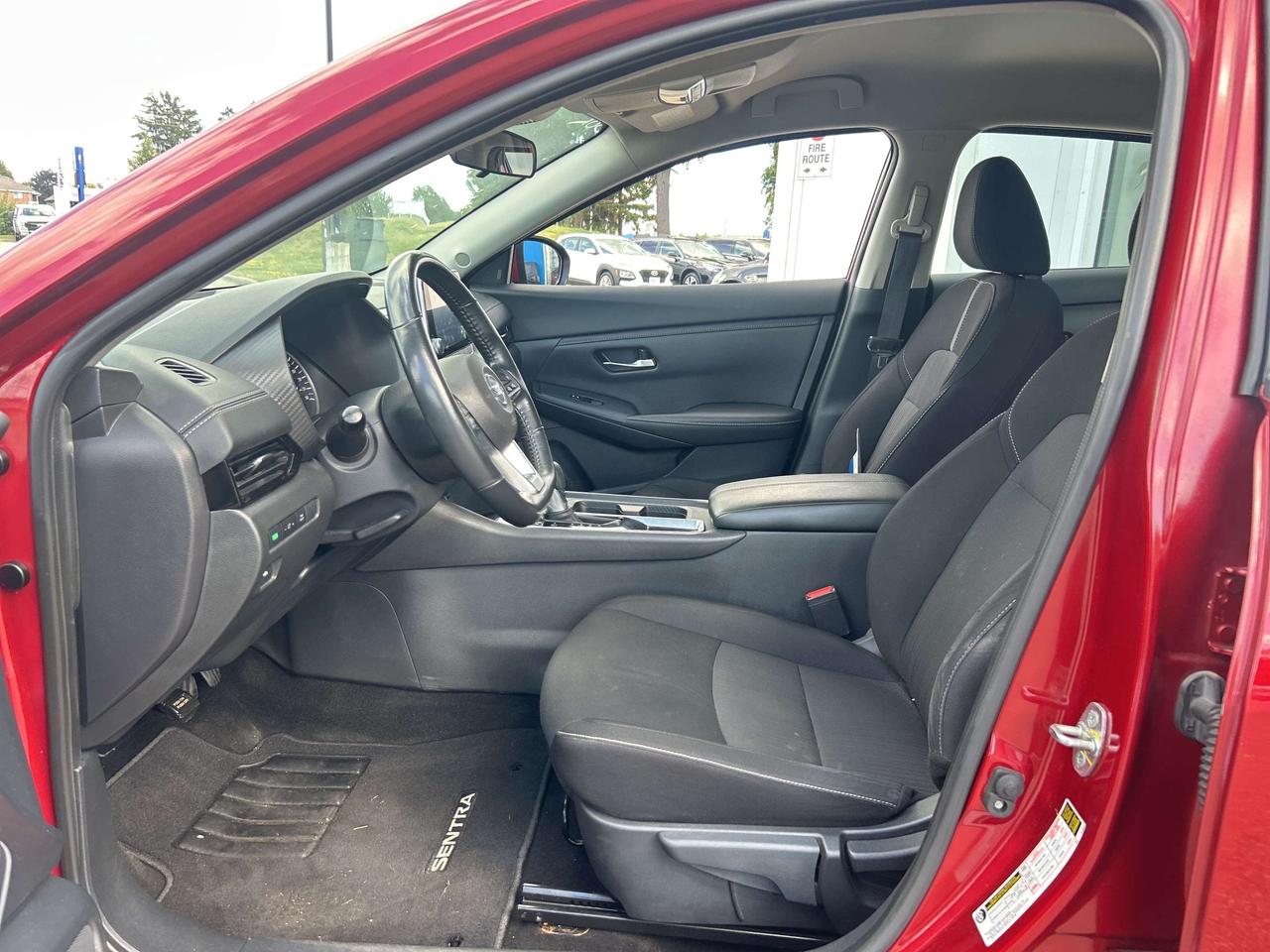 2022 Nissan Sentra SV FWD CVT   Factory Warranty   Clean Carfax Photo