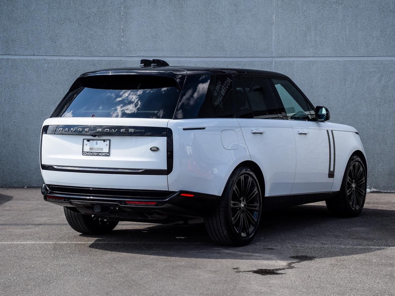 2023 Land Rover Range Rover V8 23" Wheels Massage seats Photo