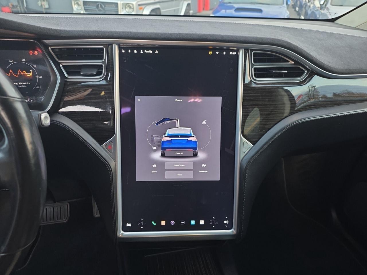 2016 Tesla Model X 90D AWD * 6 PASSENGERS / AUTO PILOT / DRIVER ASSIS Photo