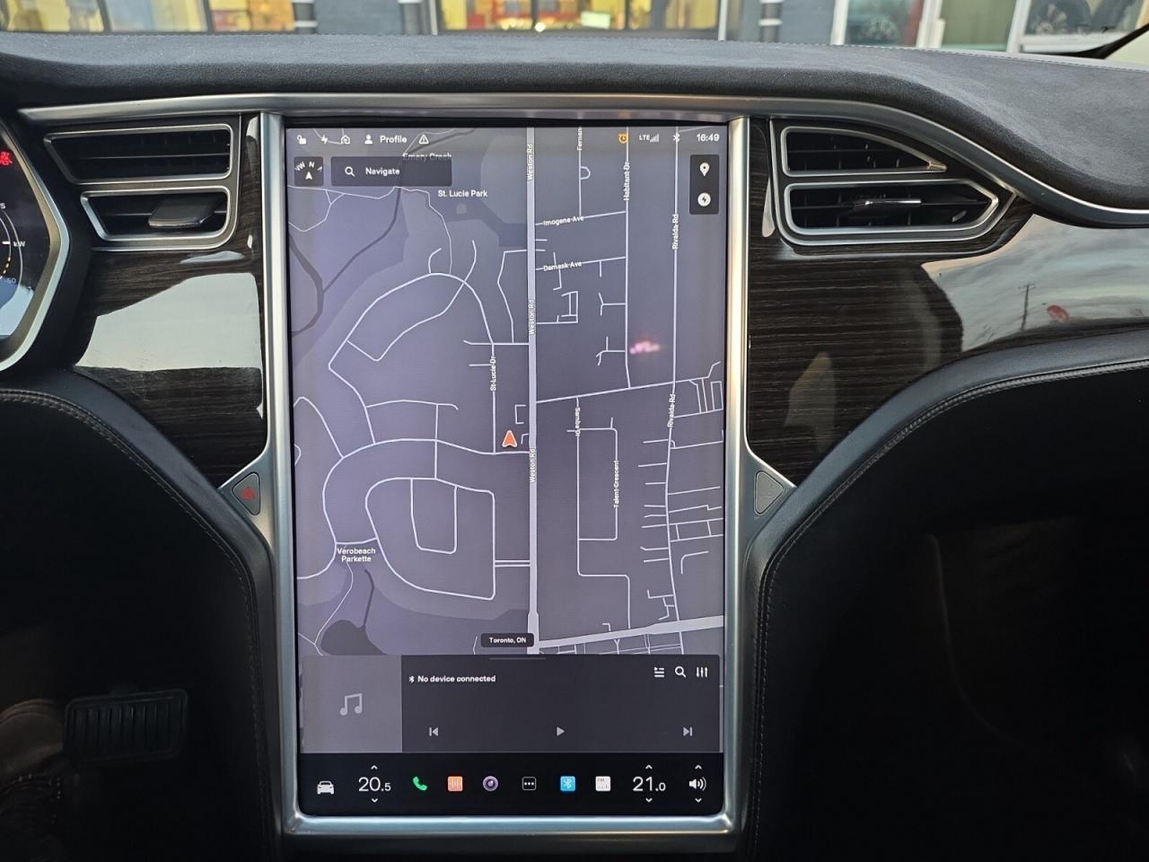 2016 Tesla Model X 90D AWD * 6 PASSENGERS / AUTO PILOT / DRIVER ASSIS Photo