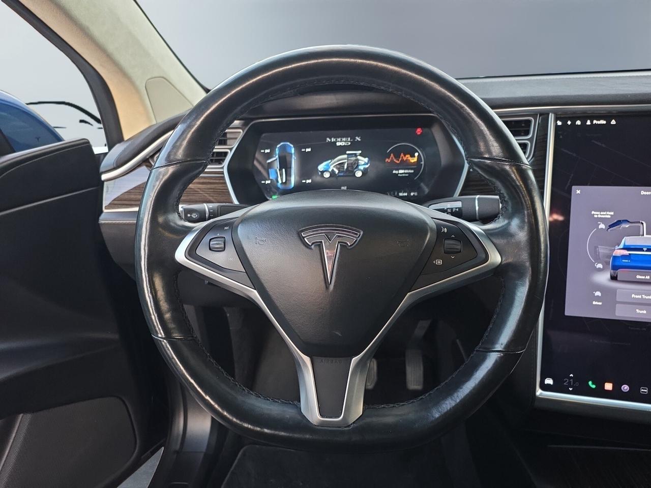 2016 Tesla Model X 90D AWD * 6 PASSENGERS / AUTO PILOT / DRIVER ASSIS Photo