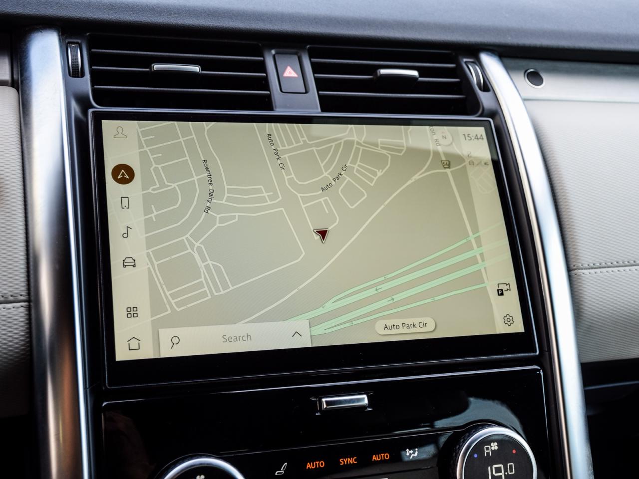 2023 Land Rover Discovery P360 R-Dynamic HSE Photo