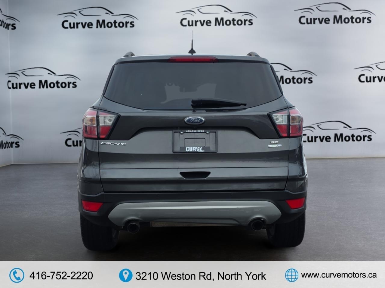 2017 Ford Escape 4WD * NO ACCIDENTS / CARPLAY/ CAMERA / LOW KM / VE Photo3
