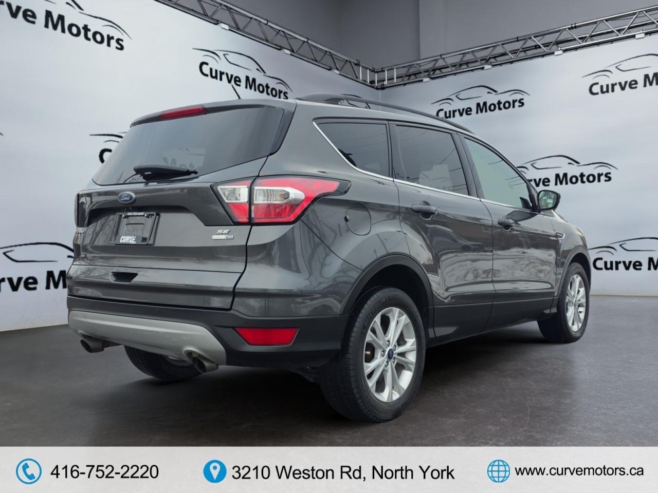 2017 Ford Escape 4WD * NO ACCIDENTS / CARPLAY/ CAMERA / LOW KM / VE Photo