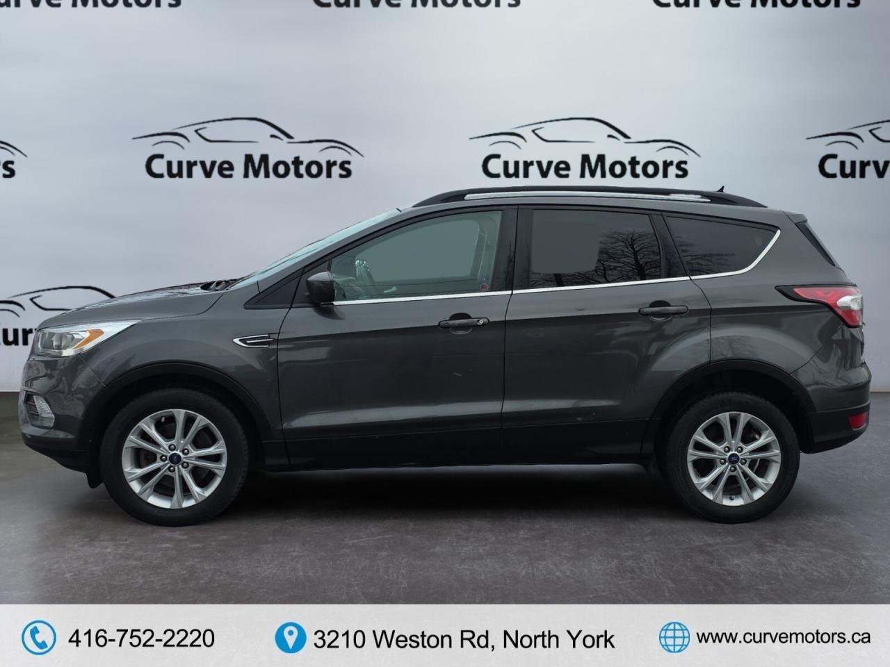 2017 Ford Escape 4WD * NO ACCIDENTS / CARPLAY/ CAMERA / LOW KM / VE Photo
