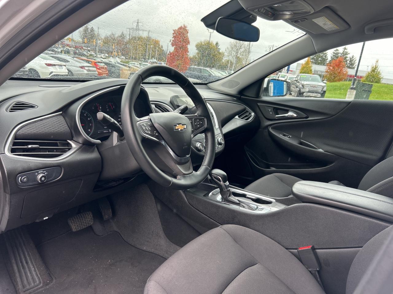 2024 Chevrolet Malibu 1LT   Apple CarPlay   Clean Carfax Photo