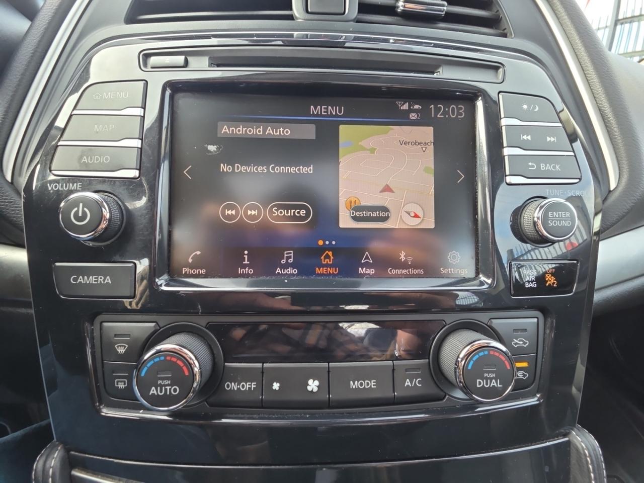 2021 Nissan Maxima SL * NO ACCIDENTS / 300 HP / DRIVER ASSIST / PANO Photo