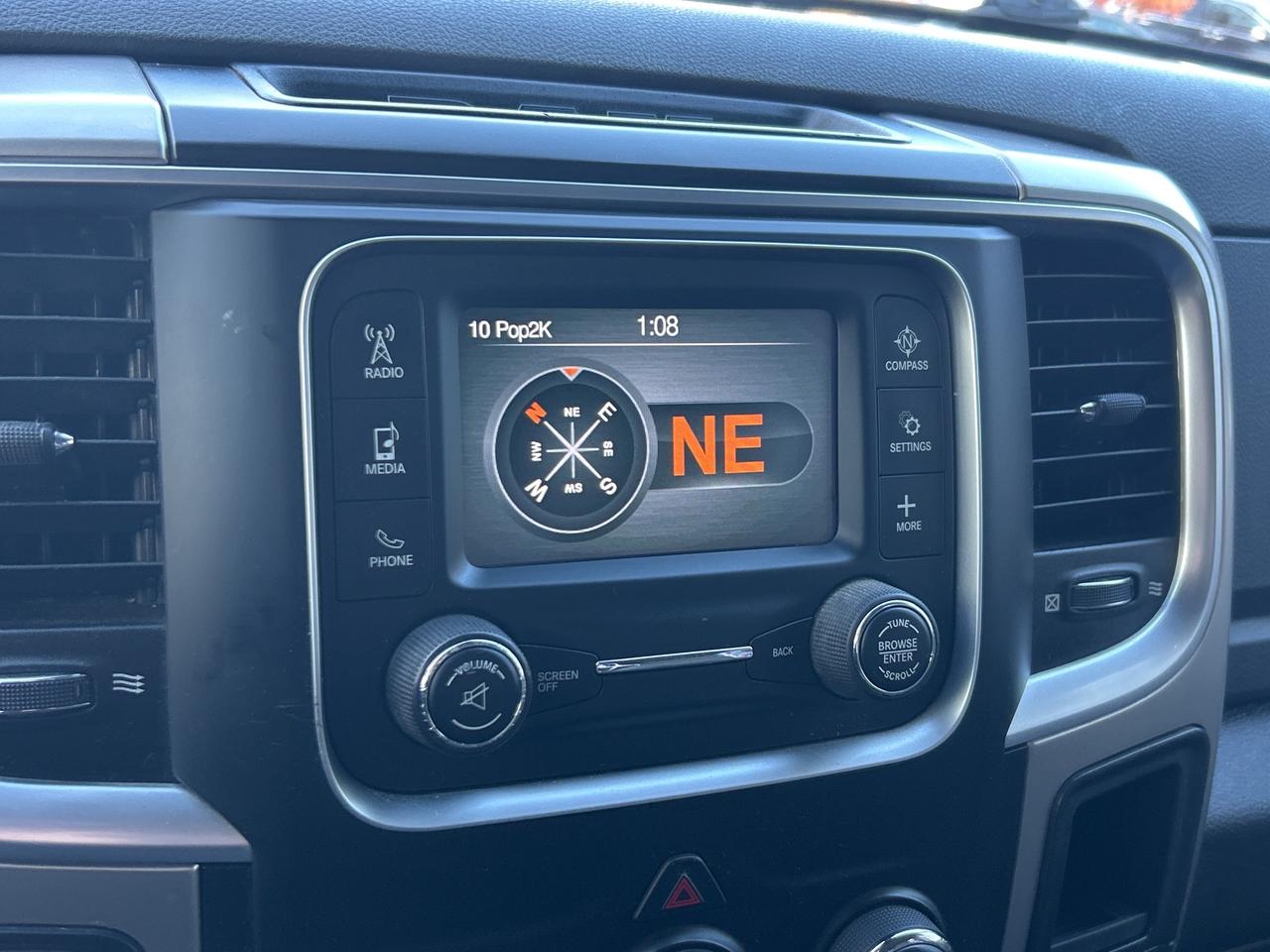 2018 RAM 1500 SLT Crew Cab 5'7 Short Bed   6 Pass Photo