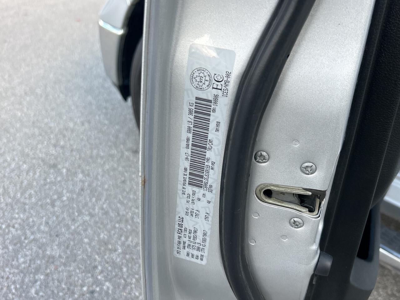 2018 RAM 1500 SLT Crew Cab 5'7 Short Bed   6 Pass Photo