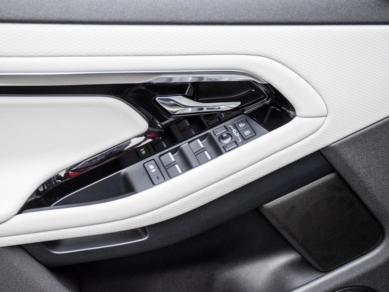 2023 Land Rover Range Rover Evoque P250 S -Ltd Avail- Photo