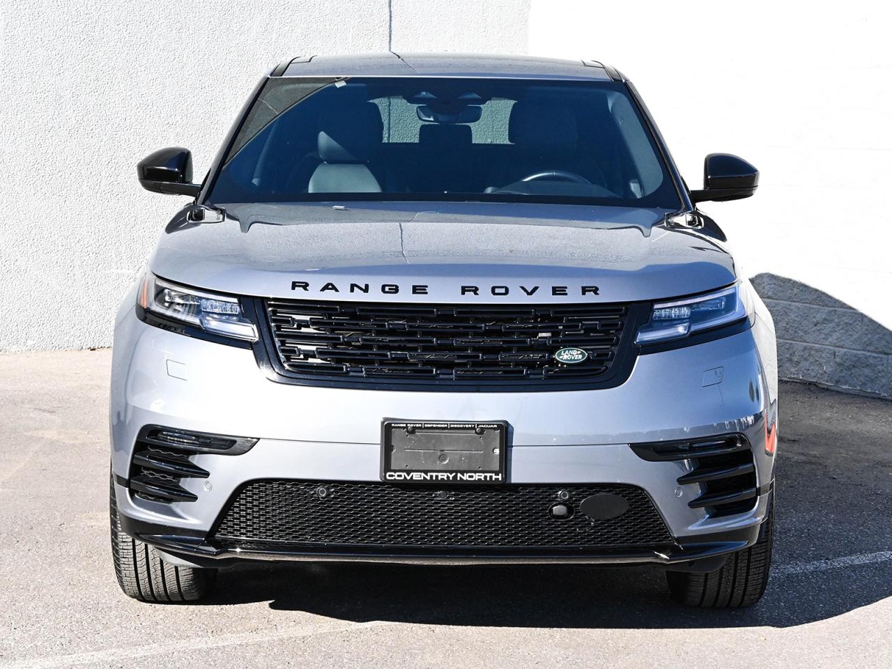 2024 Land Rover Range Rover Velar Dynamic SE Photo2