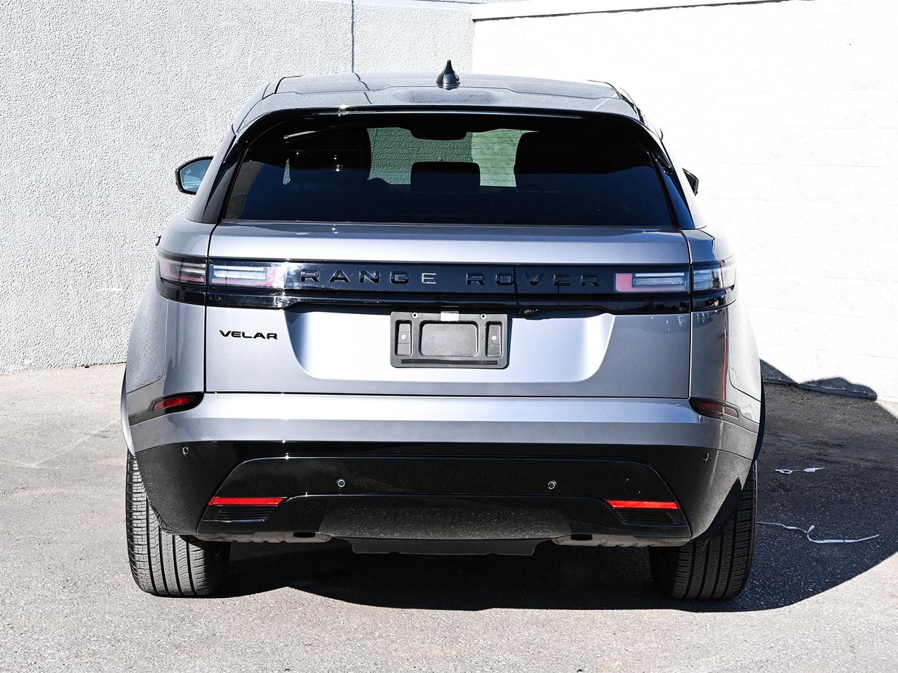 2024 Land Rover Range Rover Velar Dynamic SE Photo
