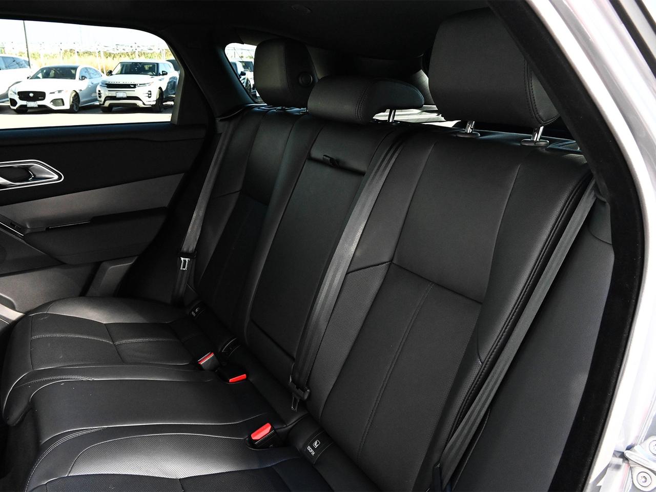 2024 Land Rover Range Rover Velar Dynamic SE Photo