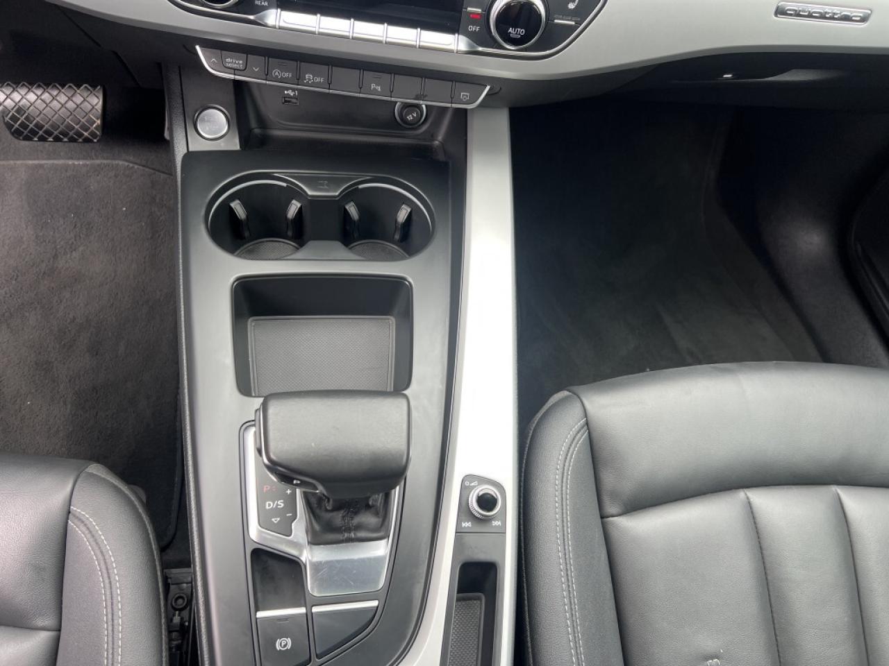 2024 Audi A4 QUATTRO * CARPLAY / CAMERA / BLIND SPOT / LED LIGH Photo