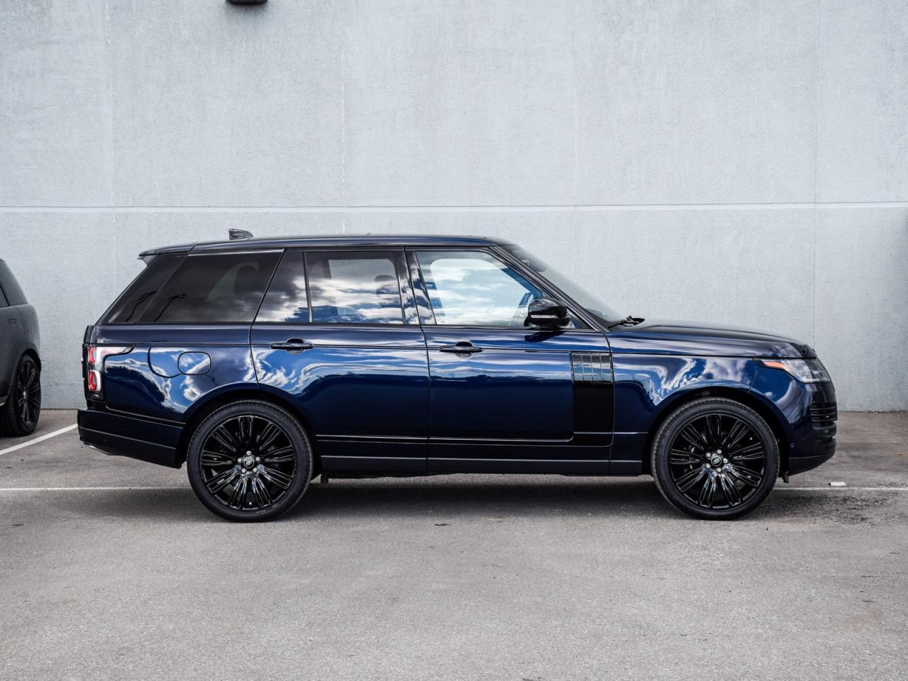 2022 Land Rover Range Rover P400 Westminster SWB Photo2