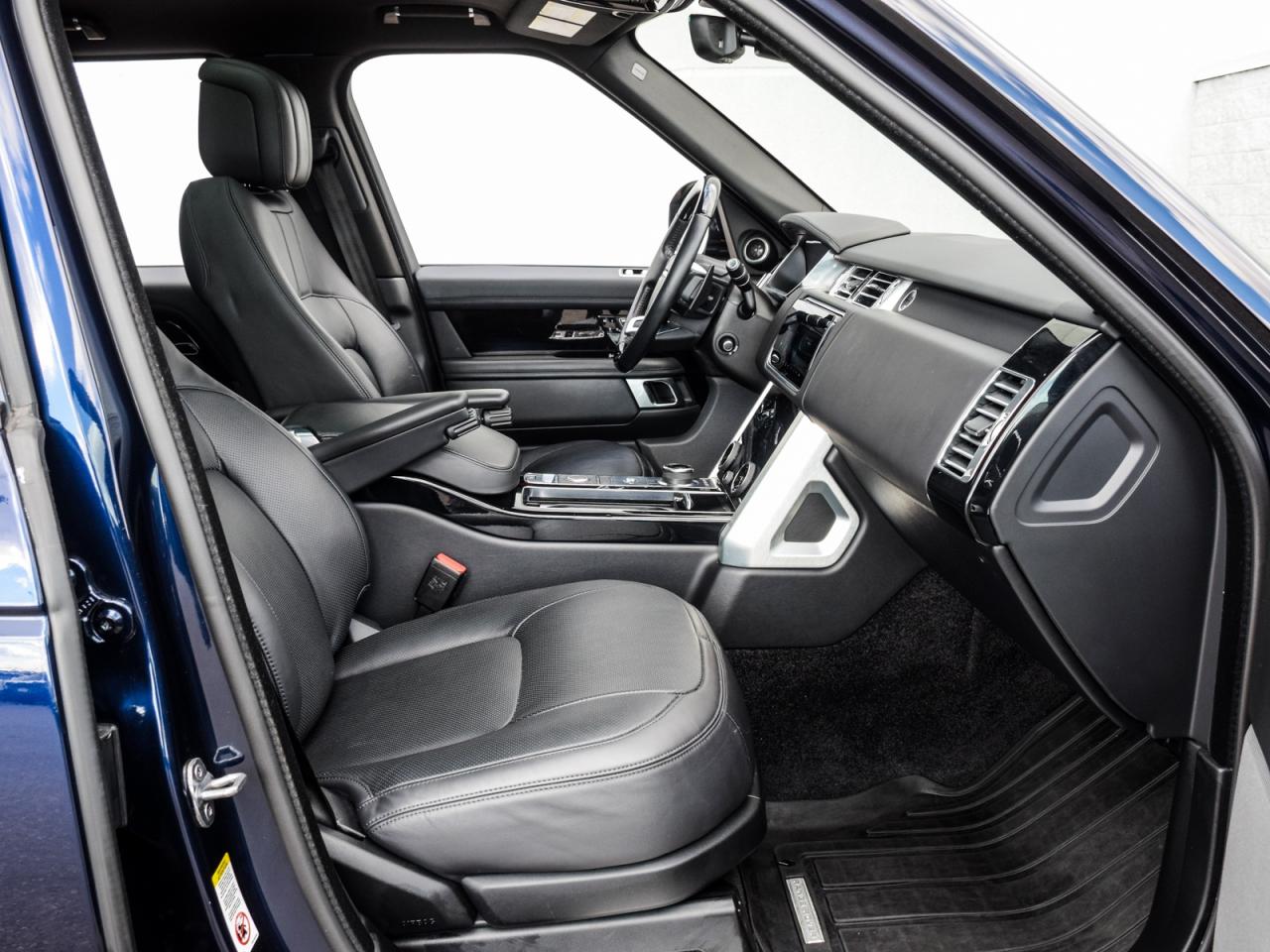 2022 Land Rover Range Rover P400 Westminster SWB Photo